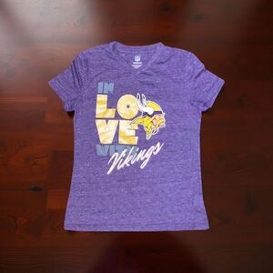 NFL Youth Girls MN Vikings Logo Short Sleeve T Shirt Size M 10/12